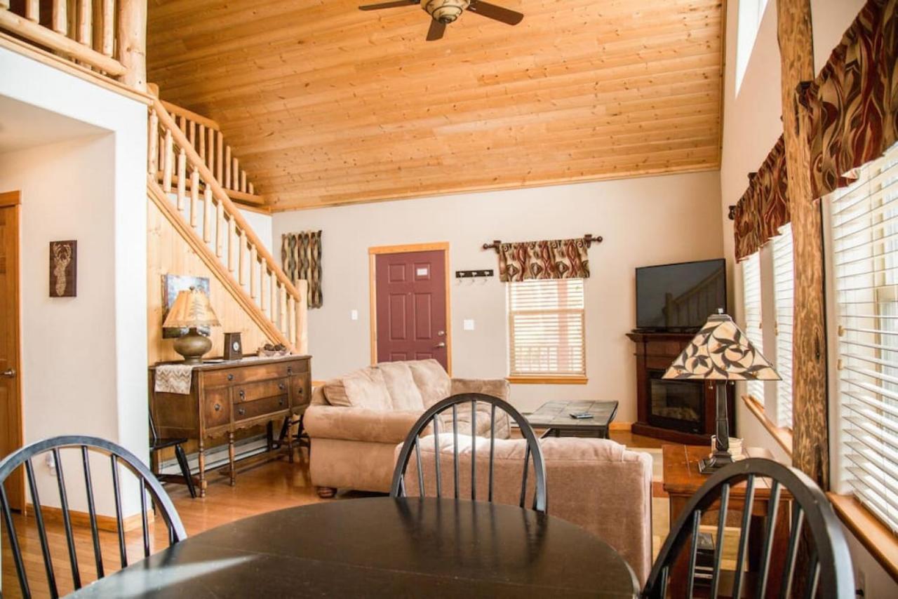 Twin Owls Lodge, Great For Families Master Bedroom, Loft, Full Kitchen, Dogs Ok Estes Park Bagian luar foto