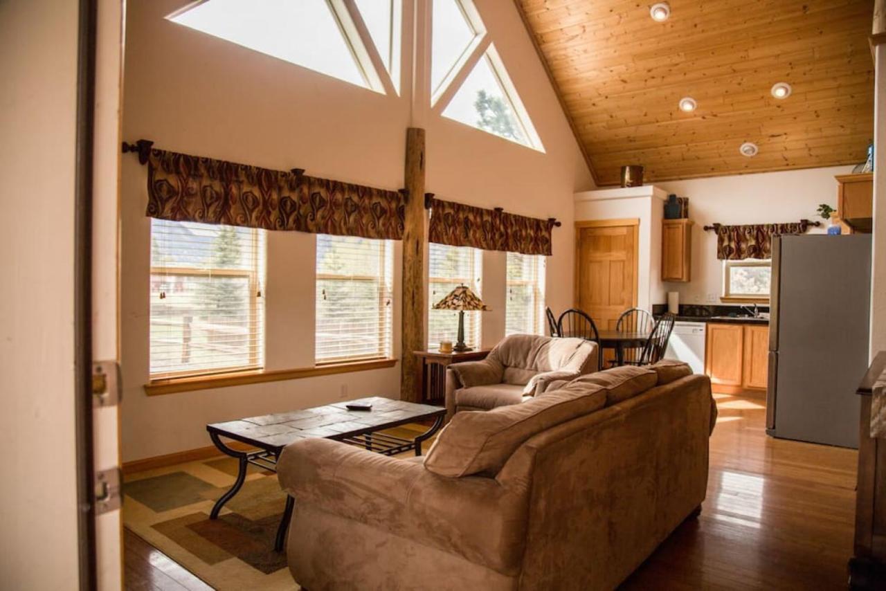 Twin Owls Lodge, Great For Families Master Bedroom, Loft, Full Kitchen, Dogs Ok Estes Park Bagian luar foto
