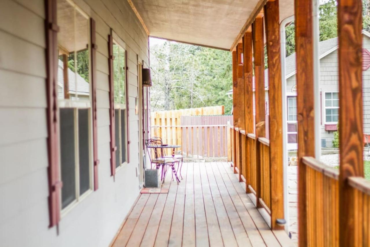Twin Owls Lodge, Great For Families Master Bedroom, Loft, Full Kitchen, Dogs Ok Estes Park Bagian luar foto