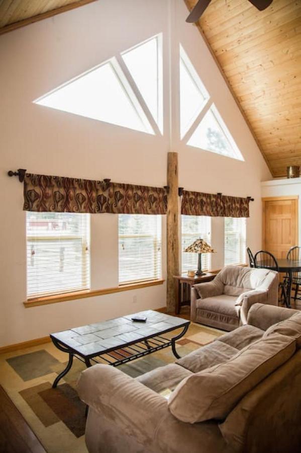Twin Owls Lodge, Great For Families Master Bedroom, Loft, Full Kitchen, Dogs Ok Estes Park Bagian luar foto